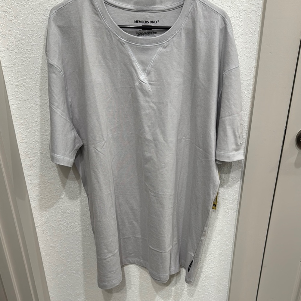 *BRAND NEW* Members Only Gray Short Sleeve Tee, size 3XL (men’s)